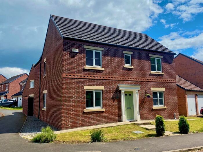 4 Bedroom Detached House To Rent In Clarence Drive, Darlington, DL3