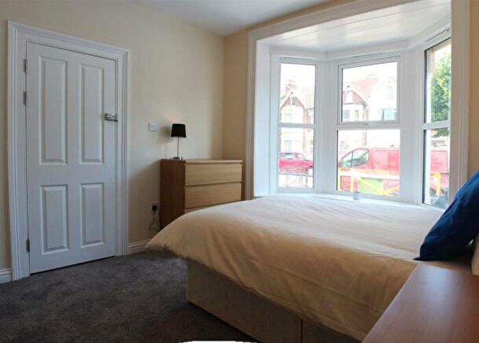 1 Bedroom Detached House To Rent In Northern Road, Cosham, Portsmouth, Hampshire, PO6