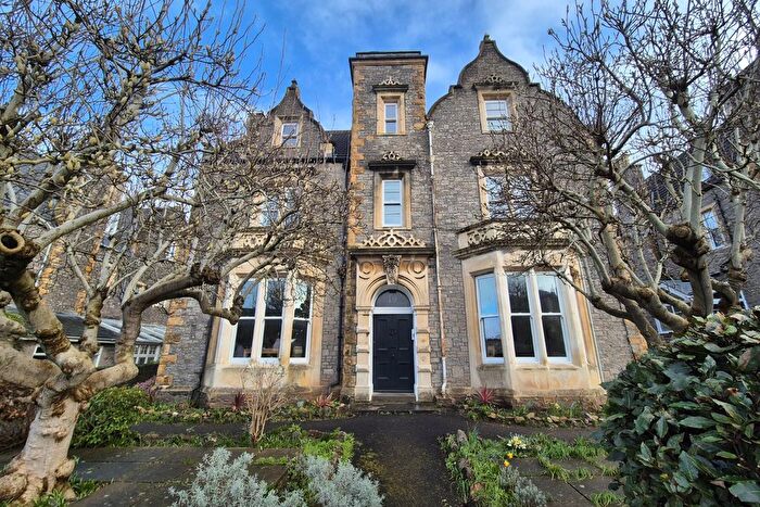 2 Bedroom Flat For Sale In Linden Road, Clevedon, North Somerset, BS21