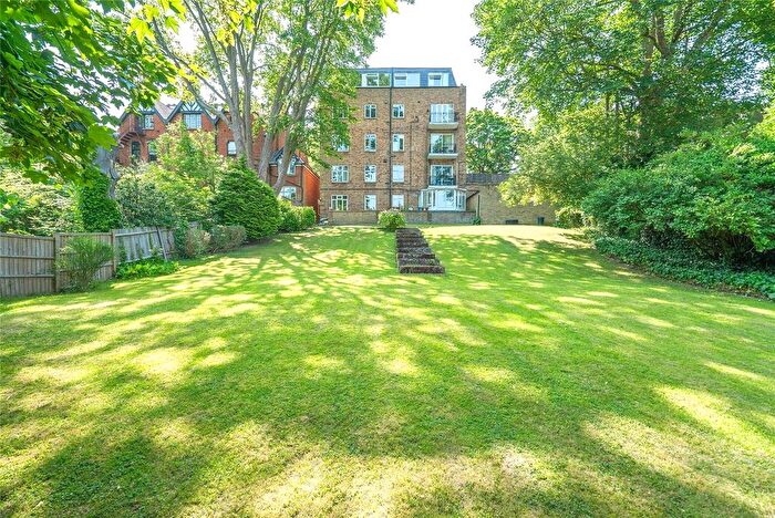2 Bedroom Flat For Sale In Shepherds Hill, Highgate, London, N6