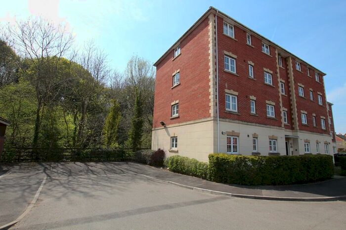 2 Bedroom Flat To Rent In Fisher Hill Way, Radyr, Cardiff, CF15