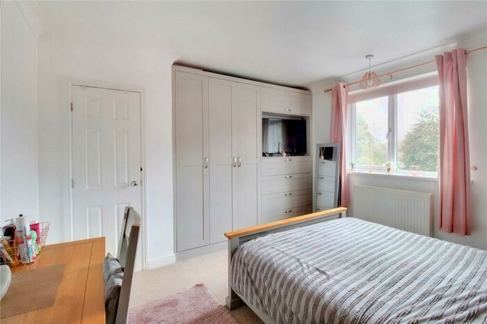 3 Bedroom Semi-Detached House For Sale In Drayton Wood Road, Hellesdon, Norwich, Norfolk, NR6