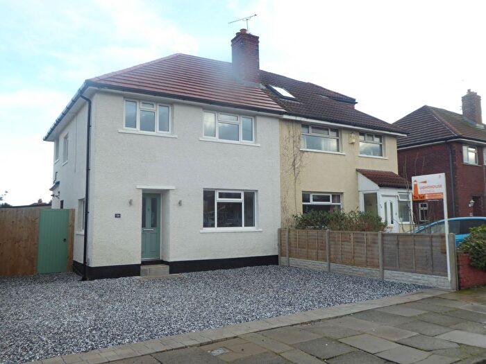 3 Bedroom Semi Detached House To Rent In Broadway, Wirral, CH49