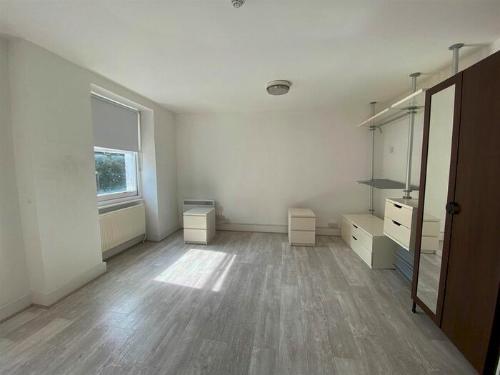 Studio To Rent In Crowndale Road, London, NW1