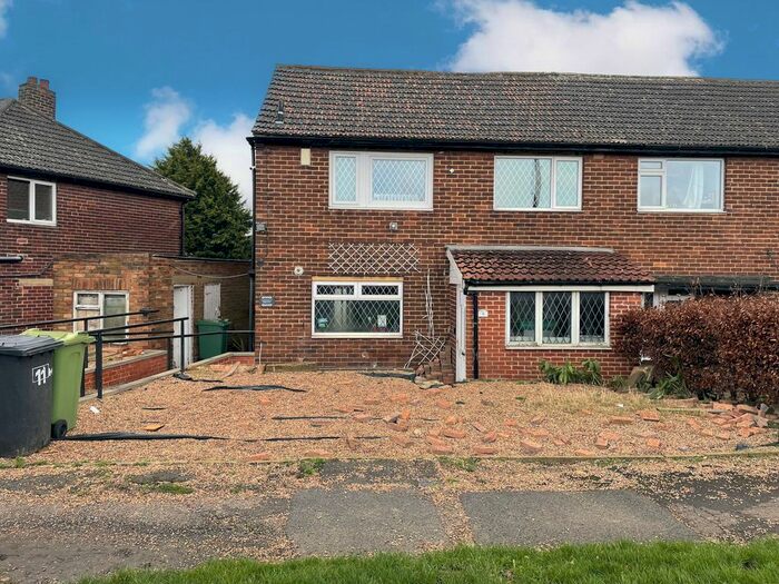 3 Bedroom Semi Detached House For Sale In 9 Northway Crescent London 