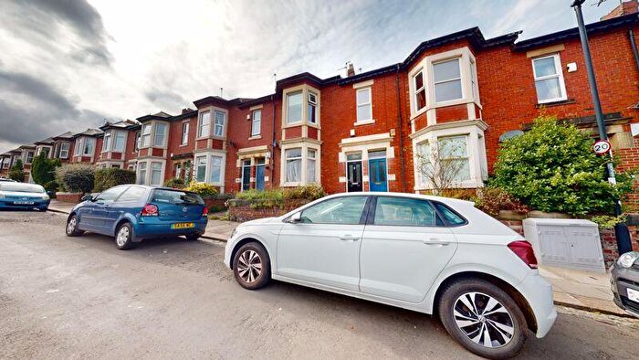 5 Bedroom Maisonette To Rent In Five Bed Student Property, Audley Road, Gosforth, NE3