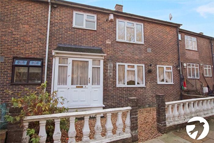 4 Bedroom Terraced House For Sale In Revell Rise, Plumstead Common, SE18