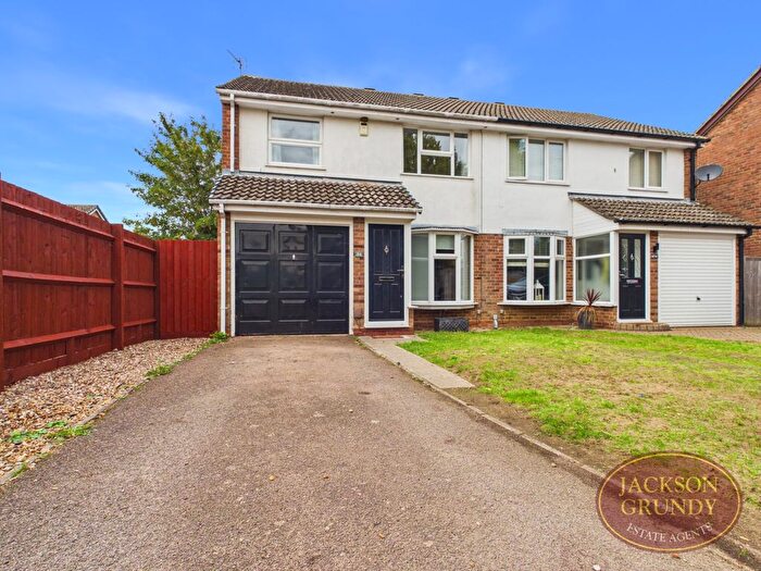 3 Bedroom Semi-Detached House To Rent In Windmill Glade, Brixworth, NN6