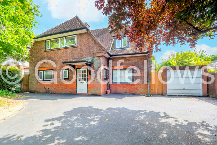 4 Bedroom Detached House To Rent In Mulgrave Road, Sutton, SM2