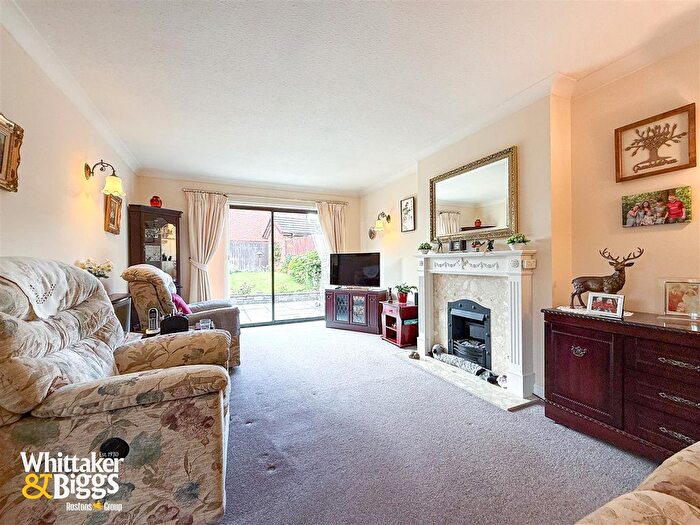 2 Bedroom Detached Bungalow For Sale In Halls Road, Biddulph, Stoke-On-Trent, ST8