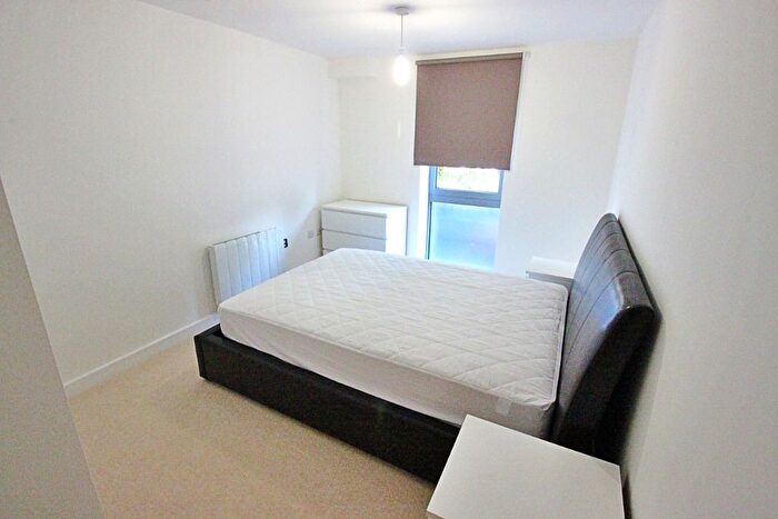 1 Bedroom Flat To Rent In Cathays Terrace, Cathays, Cardiff, CF24