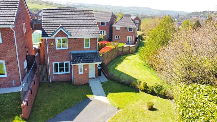 3 Bedroom Detached House For Sale In Repton Close, Bacup, Lancashire, OL13