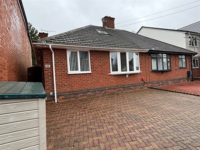 3 Bedroom Semi-Detached Bungalow For Sale In Park Road, Ratby, Leicester, LE6