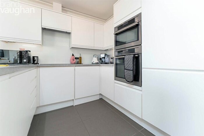 1 Bedroom Flat To Rent In Denmark Terrace, Brighton, East Sussex, BN1