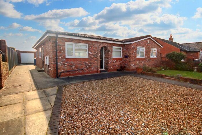 4 Bedroom Detached Bungalow To Rent In Austral Avenue, Woolston, Warrington, WA1