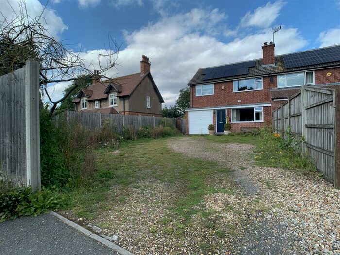 3 Bedroom Semi-Detached House For Sale In Main Street, Kelham, Newark, NG23