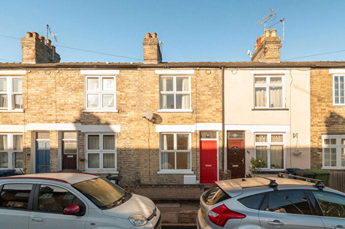 2 Bedroom Terraced House For Sale In Cavendish Road, Cambridge, CB1
