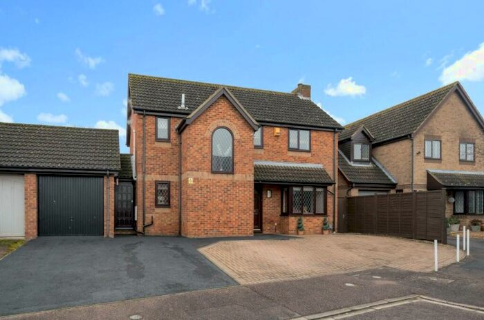 5 Bedroom Detached House To Rent In Studley Road, Wootton, Bedford, MK43