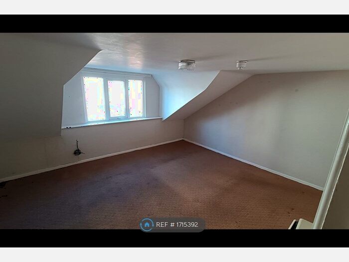 4 Bedroom Flat To Rent In Larne, Larne, BT40