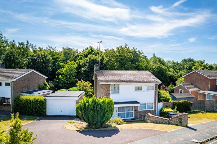 3 Bedroom Detached House For Sale In Greenhill Park, Haywards Heath, RH17