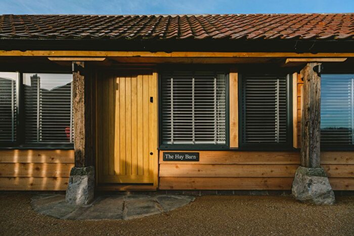 1 Bedroom Cottage To Rent In The Hay Barn, Tockington Park Lane, Almondsbury, Bristol, BS32