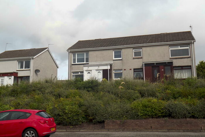 2 Bedroom Flat To Rent In Tolsta Crescent, Polmont, FK2