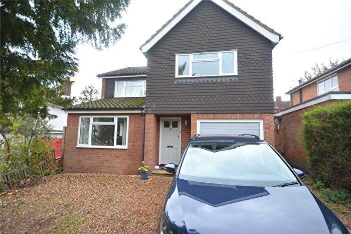 4 Bedroom Detached House To Rent In Hookfield, Epsom, Surrey, KT19