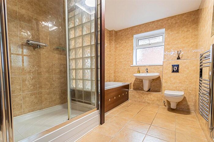 1 Bedroom Apartment To Rent In The Acorns, Marlborough Road, Old Town, Swindon, SN3