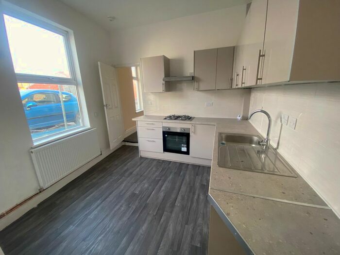 3 Bedroom Terraced House To Rent In House, Maynard Road, Leicester, LE2