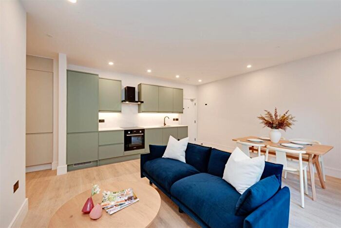 2 Bedroom Apartment To Rent In Adamson Road, Belsize Park, NW3