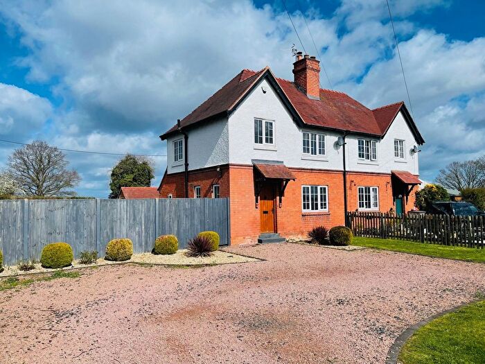 3 Bedroom Semi Detached House To Rent In Chance Lane, Malvern, WR14