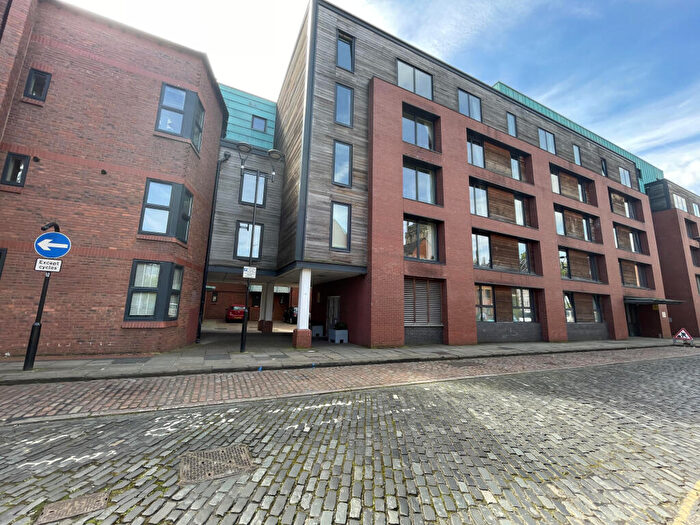 1 Bedroom Duplex To Rent In The Chandlers, Leeds, West Yorkshire, LS2