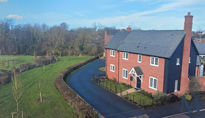 3 Bedroom Detached House For Sale In Thomas Harley Close, Hugglescote, Coalville, LE67