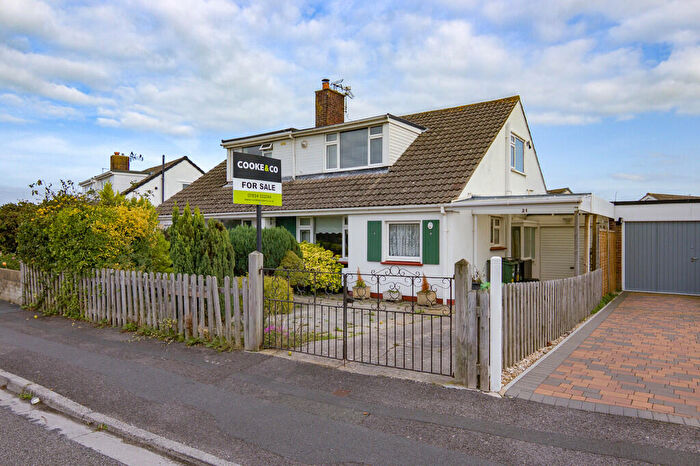 4 Bedroom Semi-Detached House For Sale In Garsdale Road, Weston-super-Mare, BS22