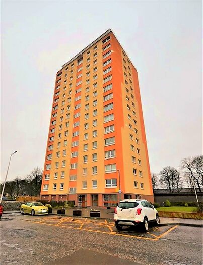 2 Bedroom Flat To Rent In Raeburn Heights, Glenrothes, Fife, KY6