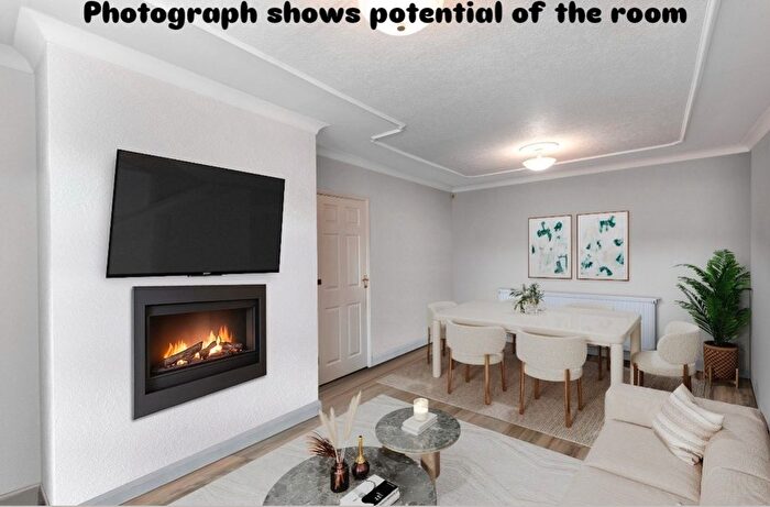 2 Bedroom Detached Bungalow For Sale In Ingleby Road, Messingham, Scunthorpe, DN17