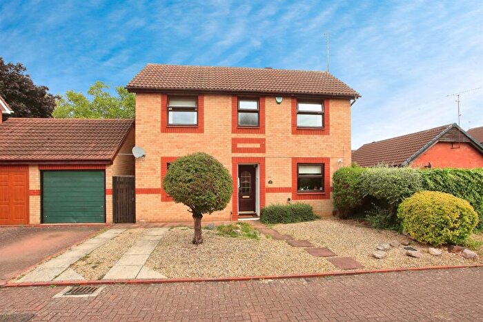 4 Bedroom Detached House For Sale In Hazel Croft, Werrington, Peterborough, PE4