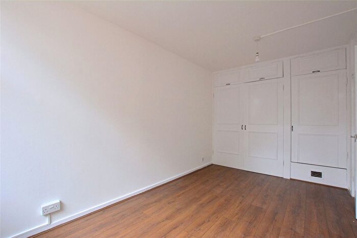 2 Bedroom End Of Terrace House To Rent In Hevelius Close, London, SE10