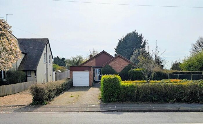 2 Bedroom Detached Bungalow For Sale In The Wheatridge East, Upton St. Leonards, Gloucester, GL4
