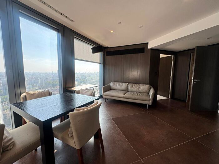 1 Bedroom Apartment To Rent In Chronicle Tower, City Road, Islington, London, EC1V