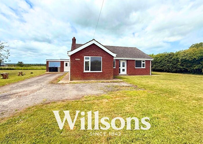 3 Bedroom Detached Bungalow To Rent In Helsey Lane, Hogsthorpe, PE24