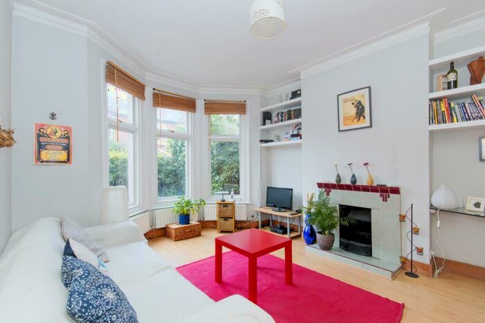 2 Bedroom Terraced House To Rent In Haverhill Road, London, SW12