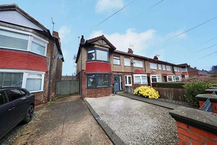 3 Bedroom End Terrace House For Sale In St. Marys Avenue, Hull, HU5