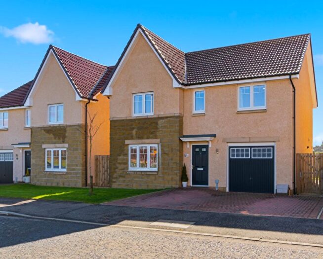 4 Bedroom Detached House For Sale In Briestonhill View, West Calder, EH55