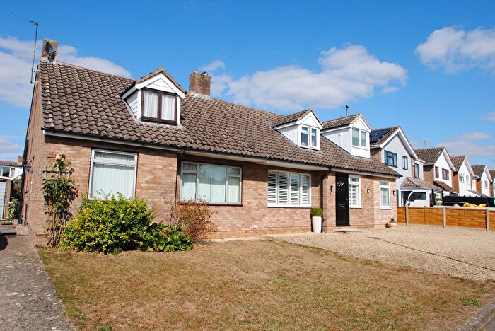 3 Bedroom Semi-Detached Bungalow For Sale In Pecked Lane, Bishops Cleeve, Cheltenham, GL52