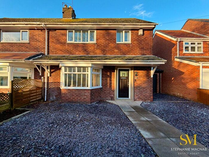 3 Bedroom Semi Detached House For Sale In Rosslyn Avenue, Maghull, Liverpool, L31