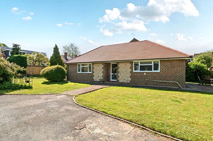 2 Bedroom Bungalow For Sale In Nepcote Lane, Findon Village, Worthing, West Sussex, BN14