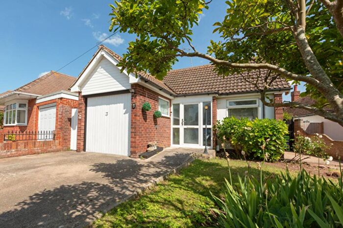 2 Bedroom Detached Bungalow For Sale In Tyson Avenue, Margate, CT9