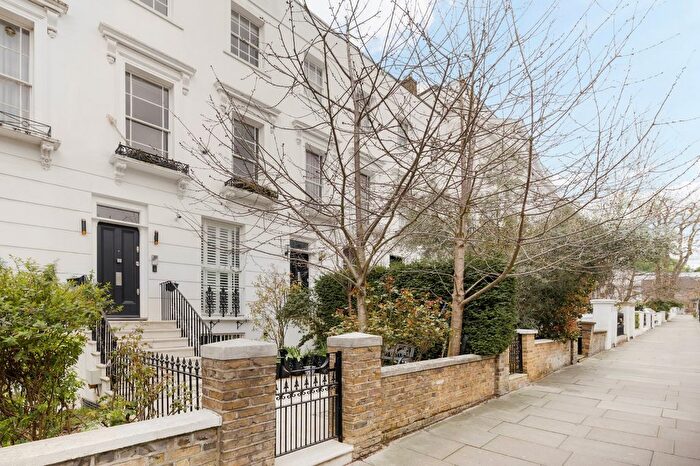 4 Bedroom Town House For Sale In St. Anns Terrace, St John's Wood, NW8