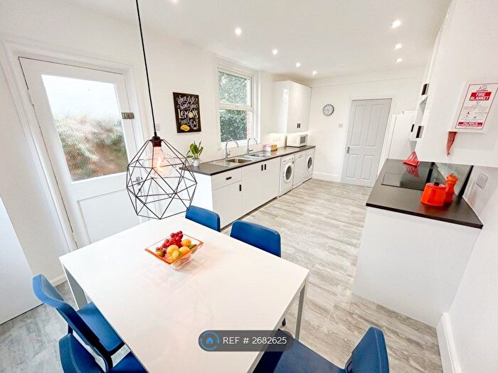 5 Bedroom Terraced House To Rent In St. Denys Road, Southampton, SO17